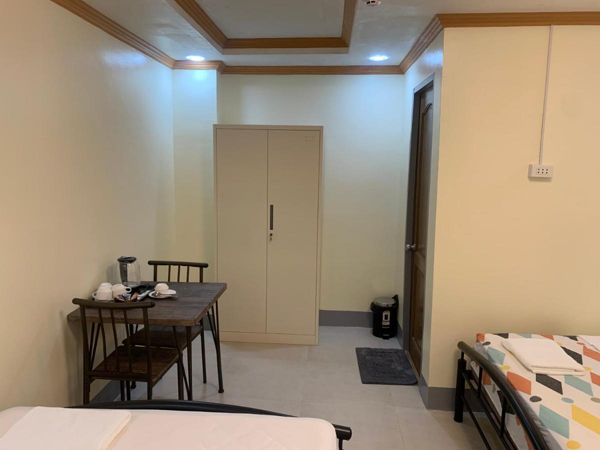 Zl Travelers Inn Batuan Eksteriør bilde