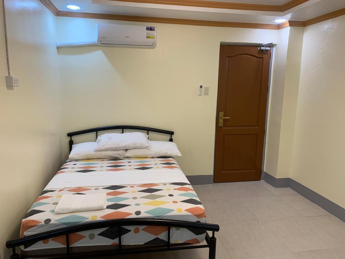 Zl Travelers Inn Batuan Eksteriør bilde