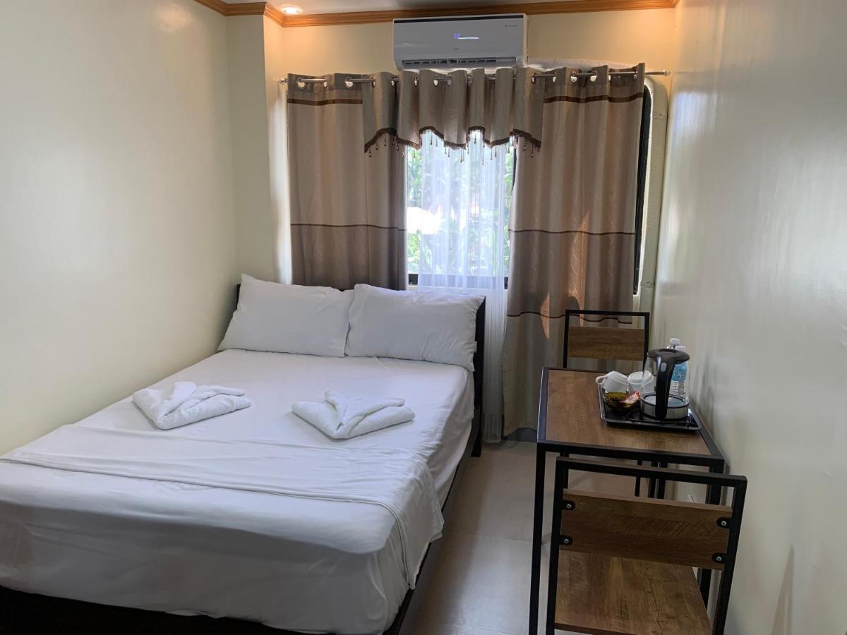 Zl Travelers Inn Batuan Eksteriør bilde