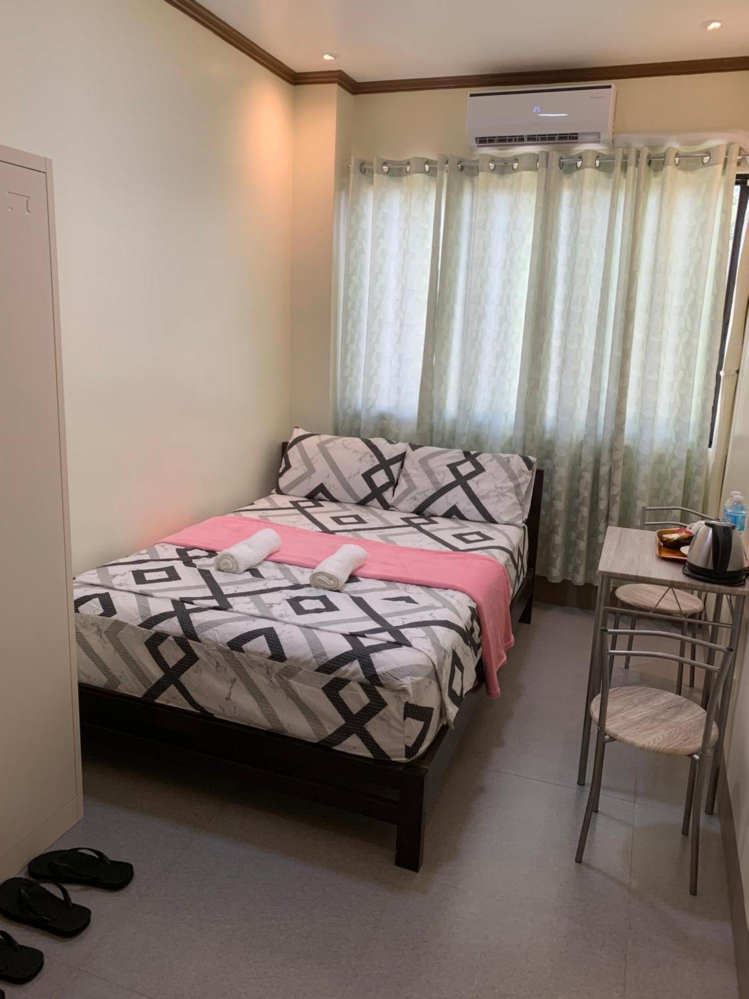 Zl Travelers Inn Batuan Eksteriør bilde