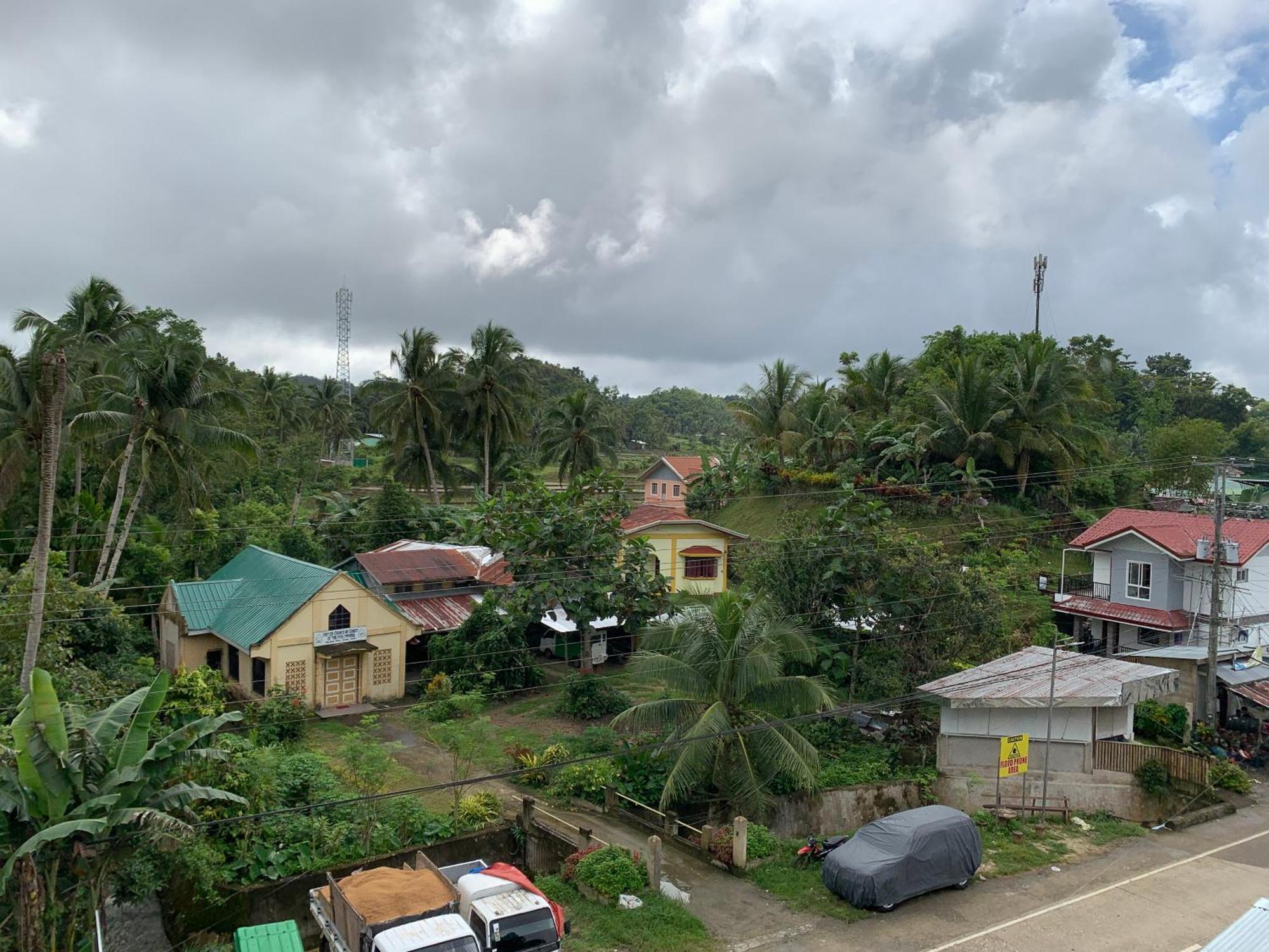 Zl Travelers Inn Batuan Eksteriør bilde