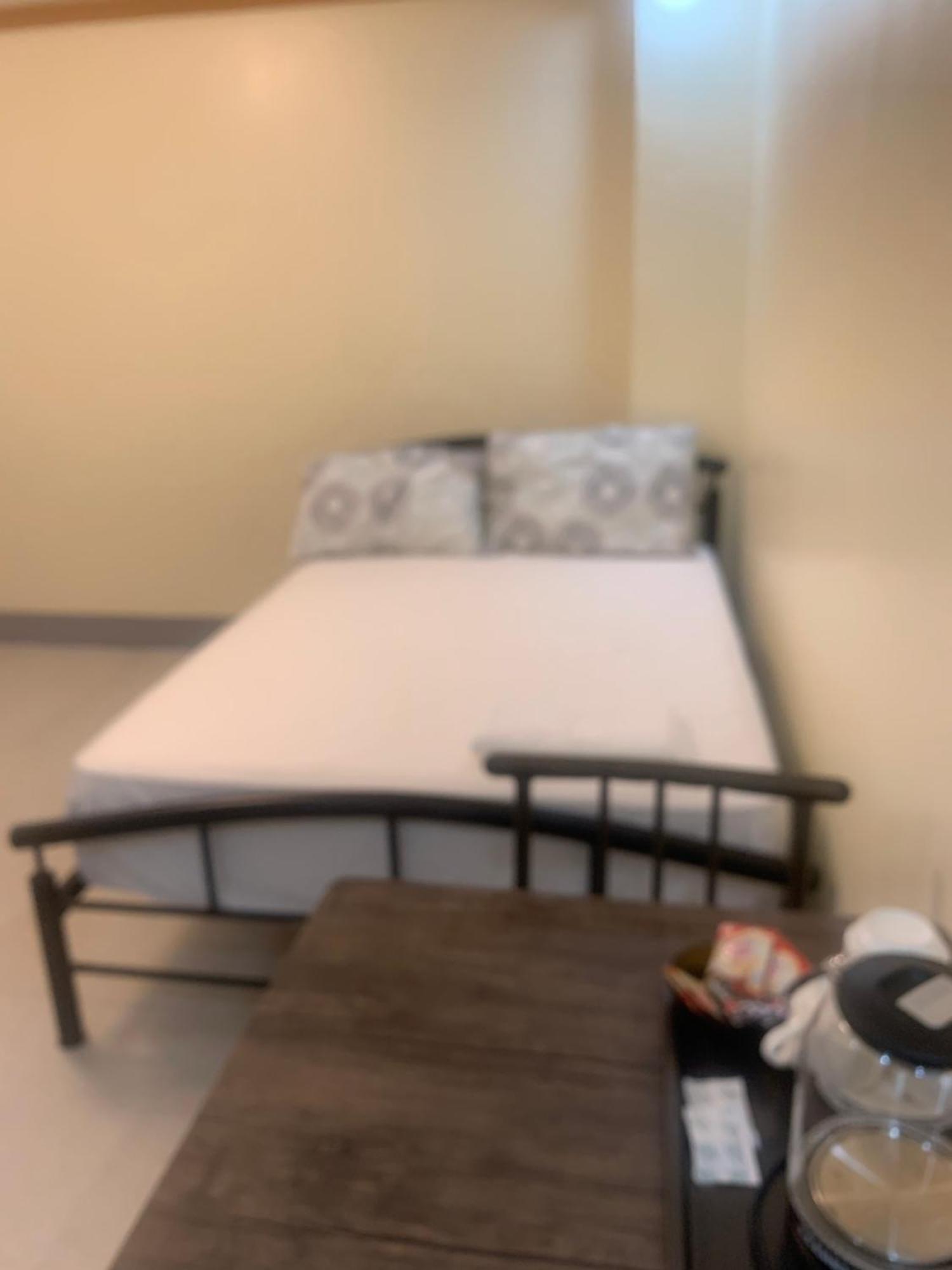 Zl Travelers Inn Batuan Eksteriør bilde